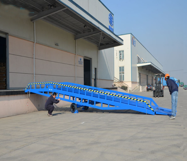 景德镇移动式登车桥应用